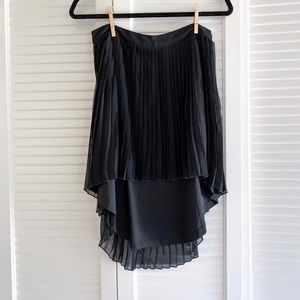 AEO Black High-Low Pleated Skirt